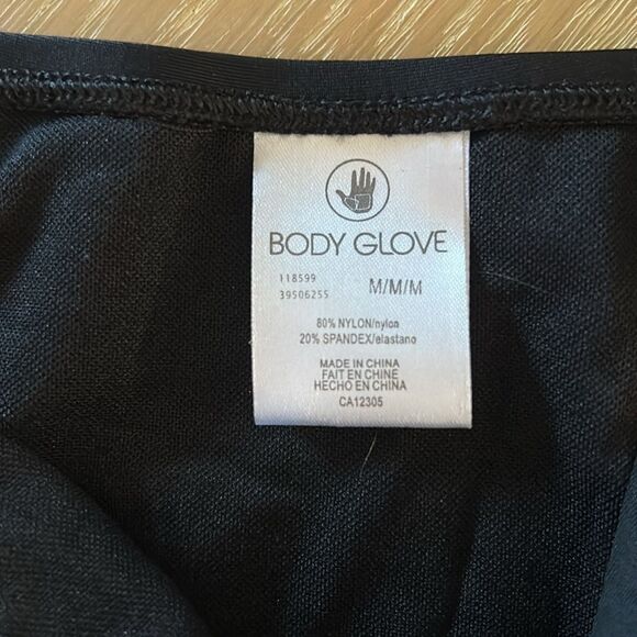 Body Glove Athena Low Rise Swim Bottom, Black, Size Medium, NWT - Picture 6 of 7